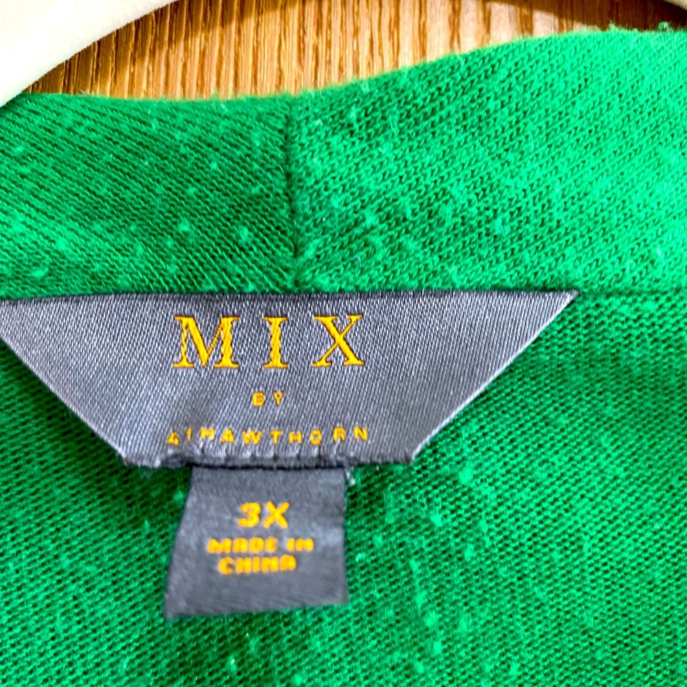 Sleeveless crossover wrap green sweater
